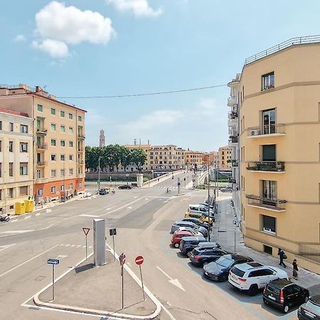 Charme On The River - City Center Apartment Verona Exterior photo